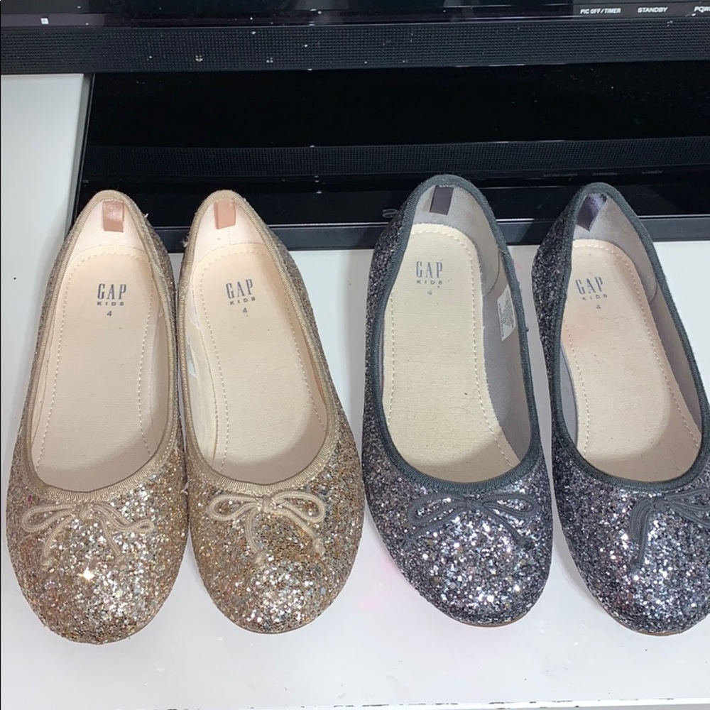GAP GLITTER BALLET FLATS (BIG GIRL)